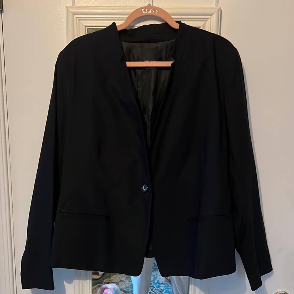Simply Vera black star collar blazer